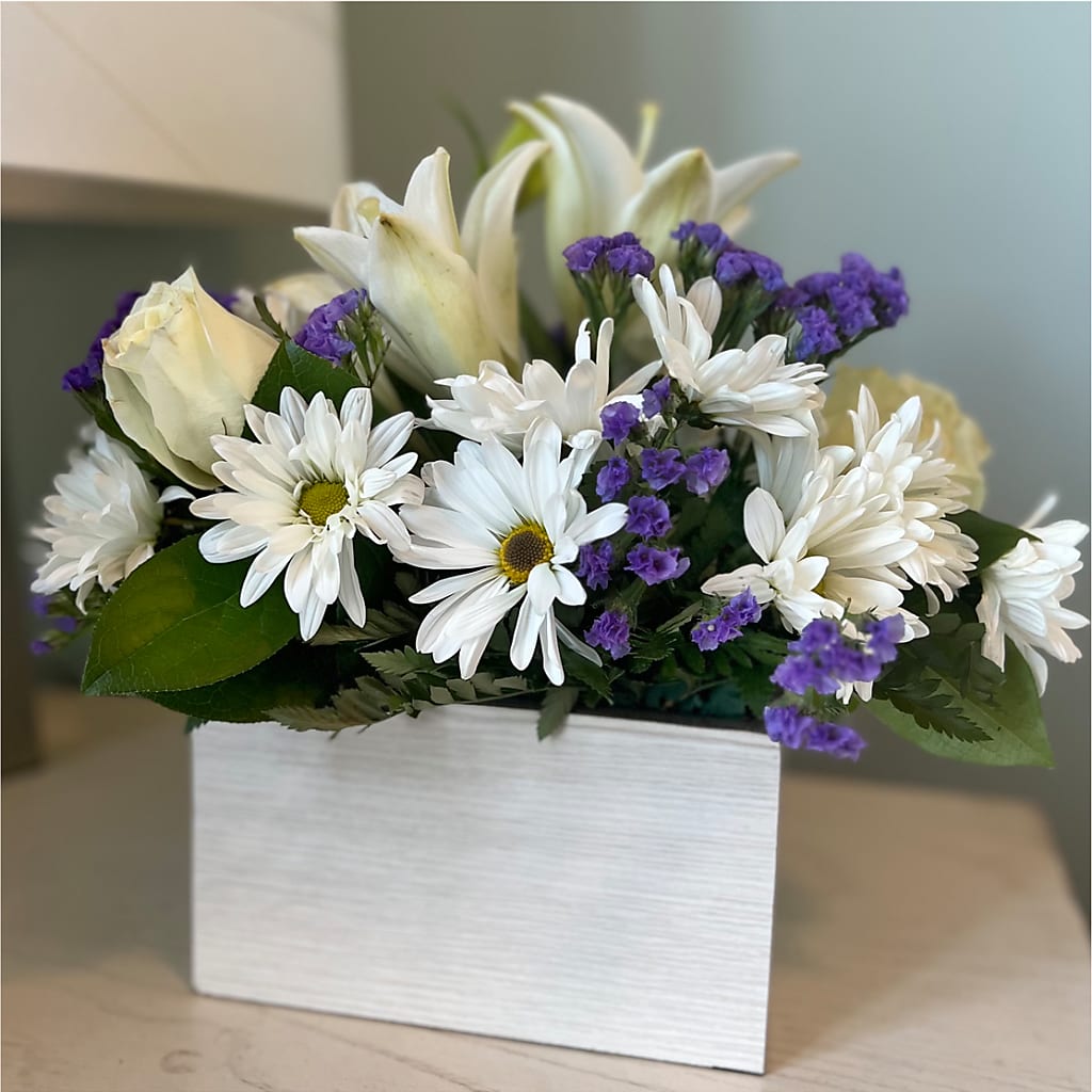 Beyond Blue Box Bouquet – HOORAY'S FROM HOLLYWOOD, Hollywood FL
