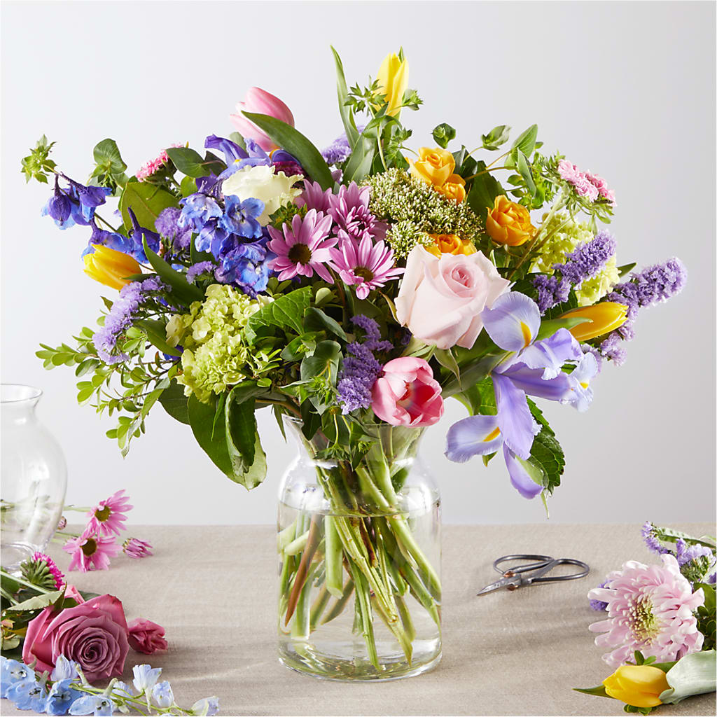 Pastel Tradition - A Florist Original – HOORAY'S FROM HOLLYWOOD, Hollywood FL