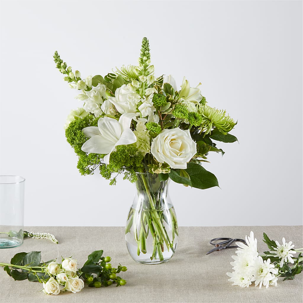 Irish Garden - A Florist Original – HOORAY'S FROM HOLLYWOOD, Hollywood FL