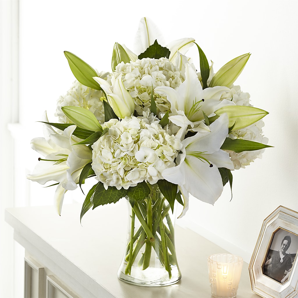Compassionate Lily Bouquet – HOORAY'S FROM HOLLYWOOD, Hollywood FL