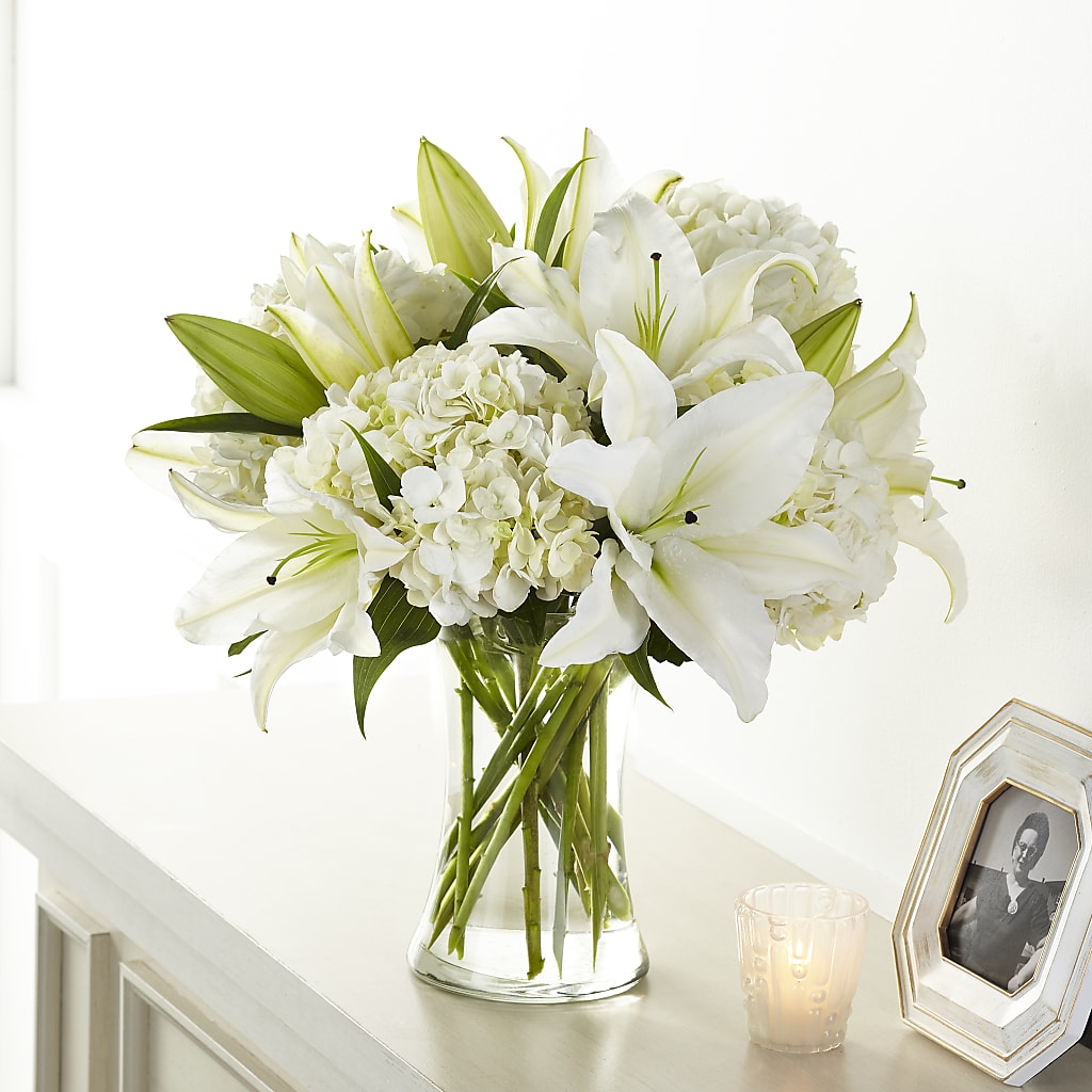 Compassionate Lily Bouquet – HOORAY'S FROM HOLLYWOOD, Hollywood FL