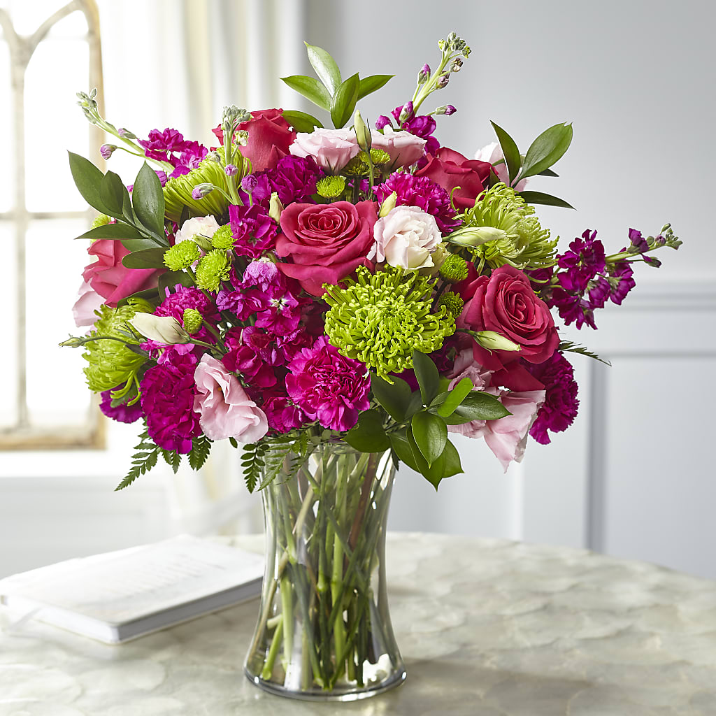 Everlasting Embrace Bouquet – HOORAY'S FROM HOLLYWOOD, Hollywood FL