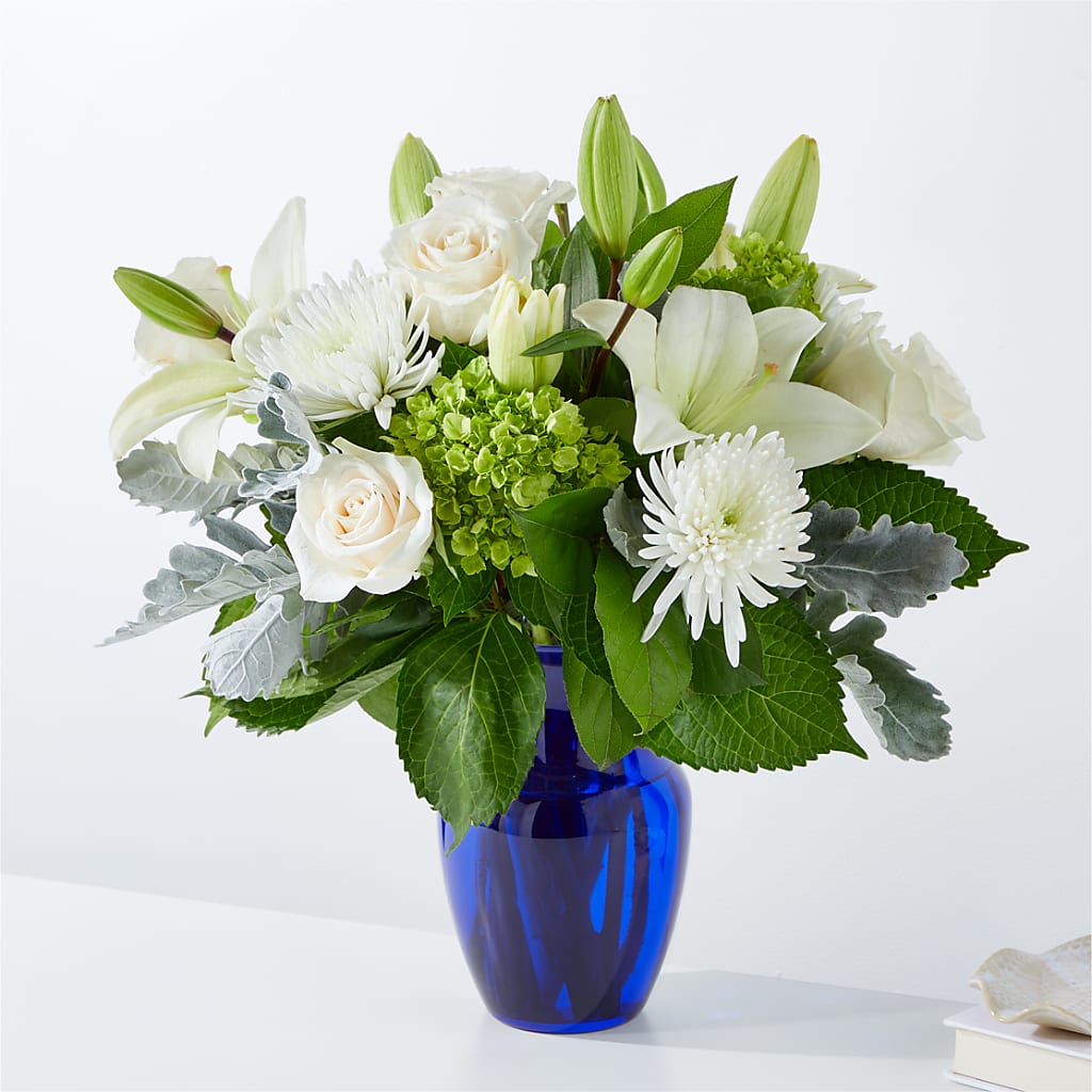 Snowy Dreams Bouquet – HOORAY'S FROM HOLLYWOOD, Hollywood FL