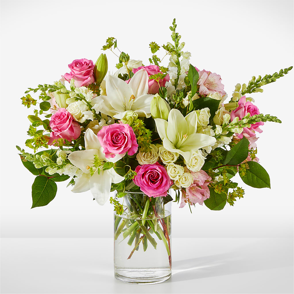 Fondly Bouquet – HOORAY'S FROM HOLLYWOOD, Hollywood FL