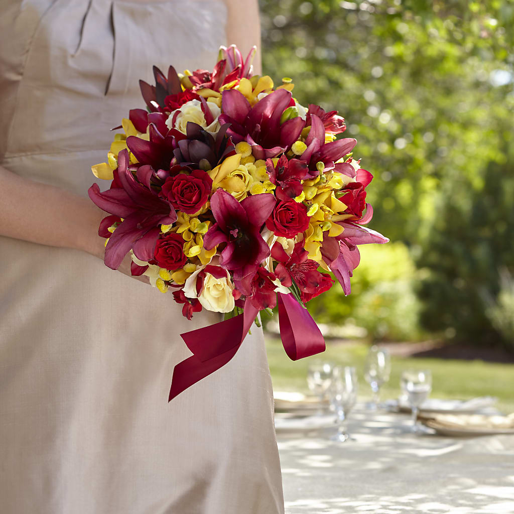 Sunningdale Bouquet – HOORAY'S FROM HOLLYWOOD, Hollywood FL