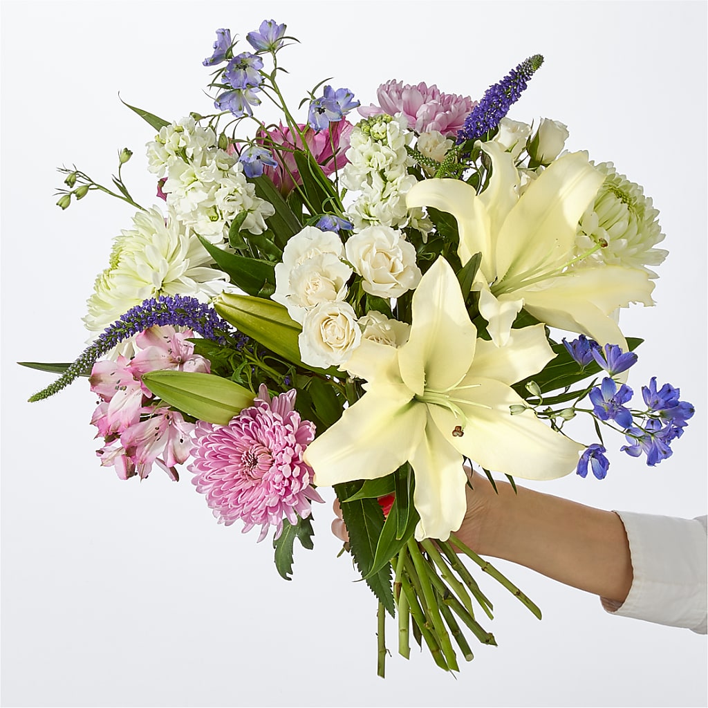 Winter Celebration Bouquet – HOORAY'S FROM HOLLYWOOD, Hollywood FL