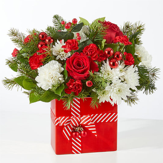 Presents Under the Tree Bouquet – HOORAY'S FROM HOLLYWOOD, Hollywood FL