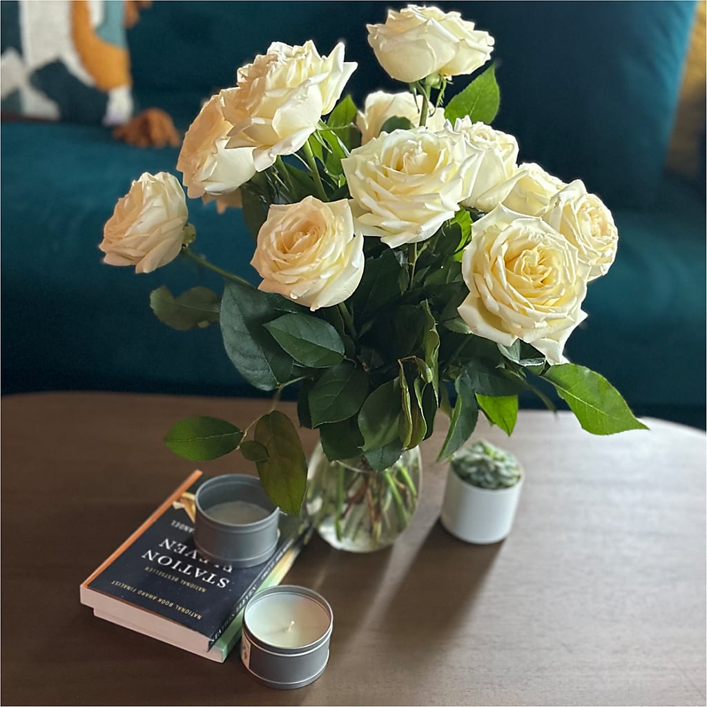 Long Stem Yellow Rose Bouquet – HOORAY'S FROM HOLLYWOOD, Hollywood FL