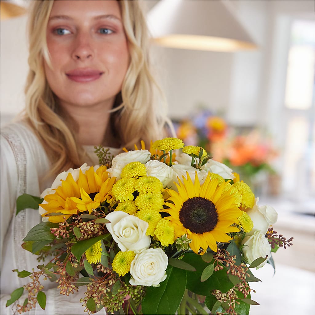 Luminous Morning Bouquet – HOORAY'S FROM HOLLYWOOD, Hollywood FL
