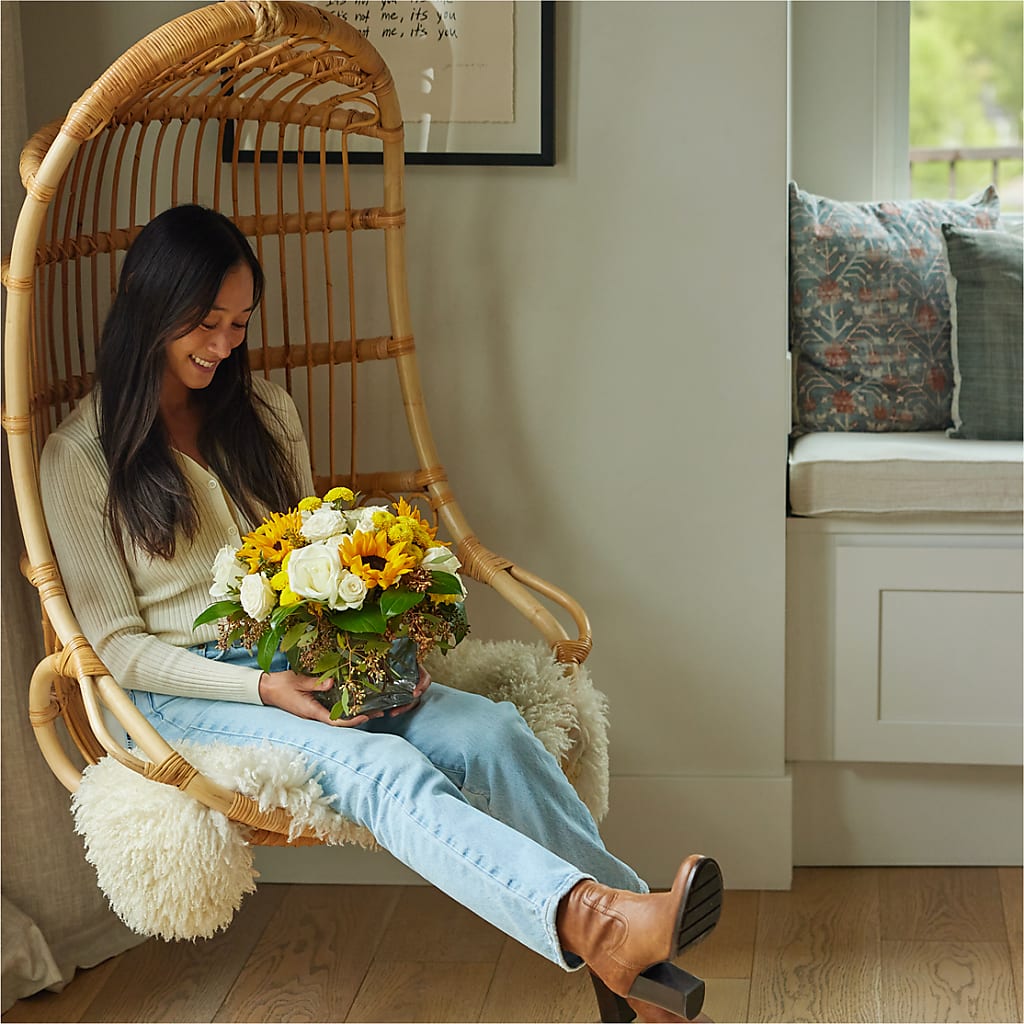 Luminous Morning Bouquet – HOORAY'S FROM HOLLYWOOD, Hollywood FL