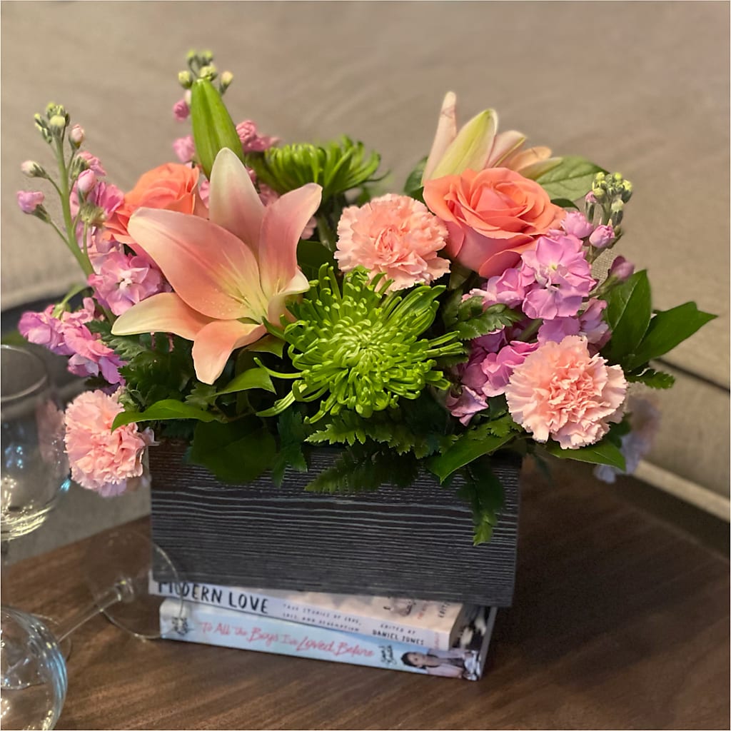 Beautiful Spirit Basket – HOORAY'S FROM HOLLYWOOD, Hollywood FL