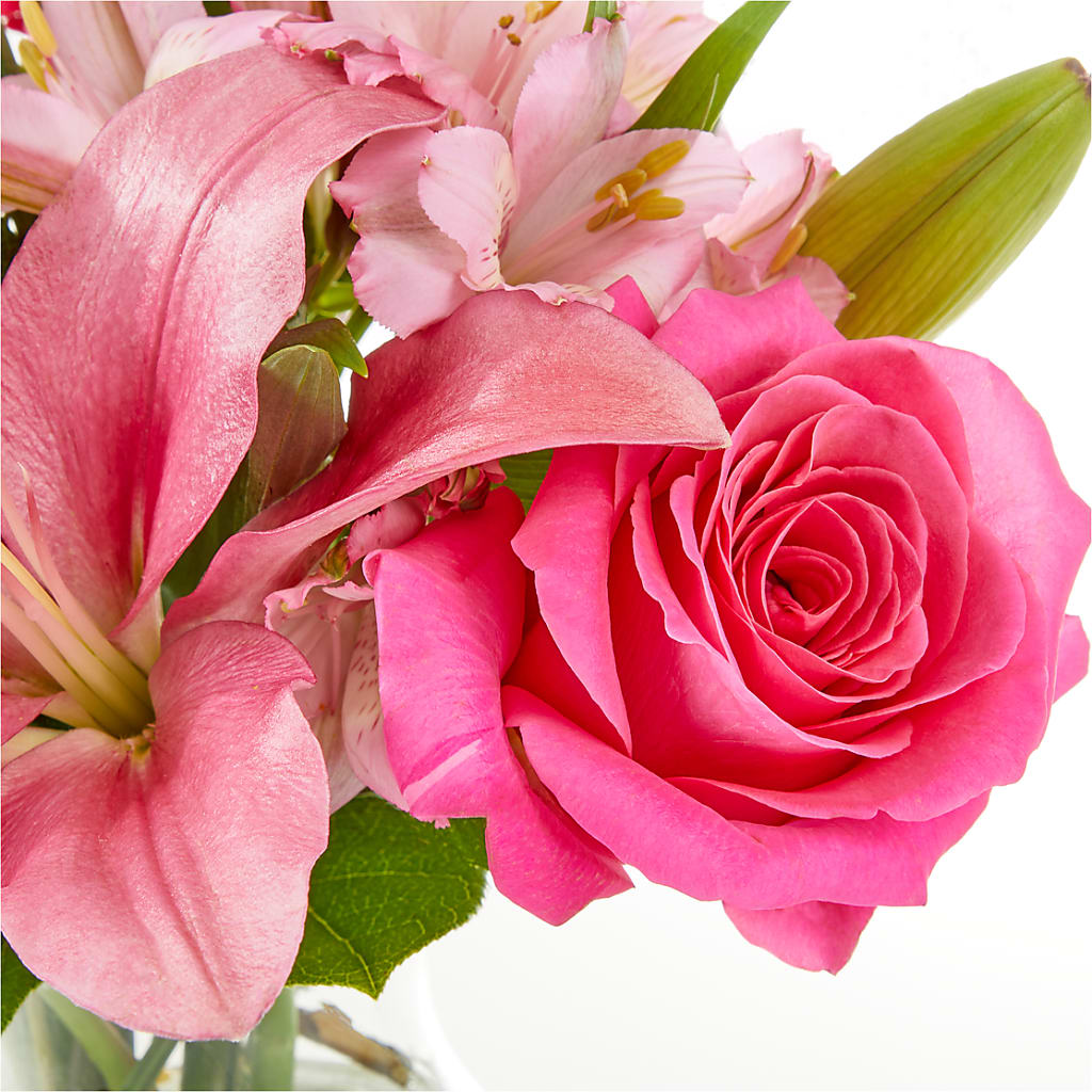 Lots of Love Bouquet – HOORAY'S FROM HOLLYWOOD, Hollywood FL