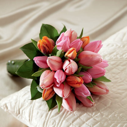 Embraceable Bouquet – HOORAY'S FROM HOLLYWOOD, Hollywood FL